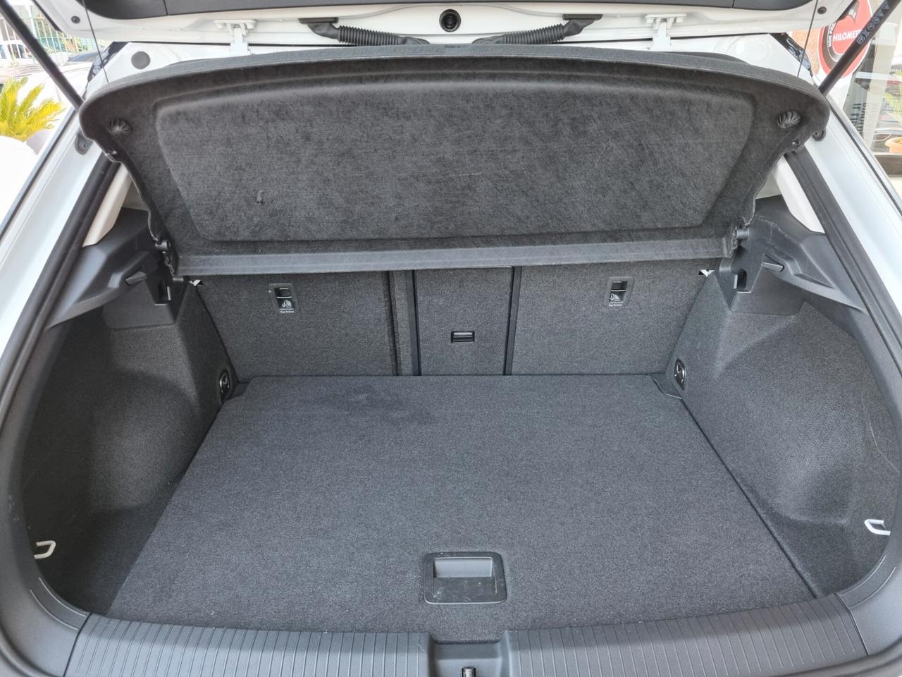 Volkswagen T-Roc I 2022 1.0 tsi Style 110cv