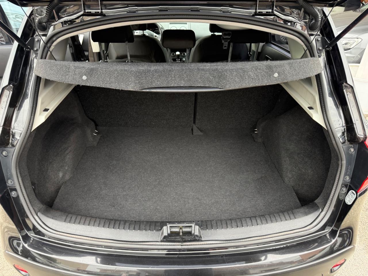 Nissan Qashqai 1.5 dCi DPF Tekna Perfetto Gancio Traino