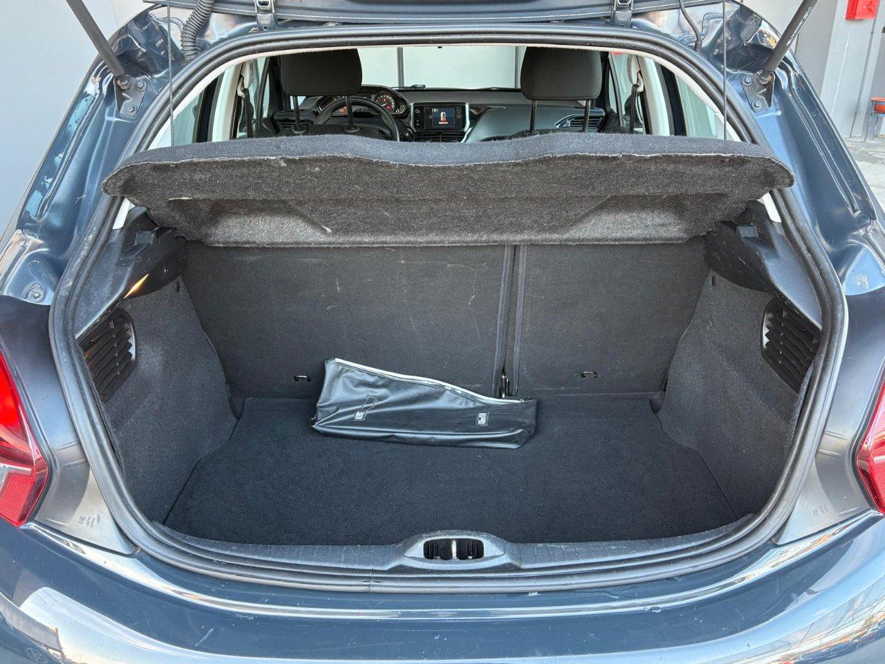 Peugeot 208 5 Porte 208 5p 1.0 puretech Access 68cv