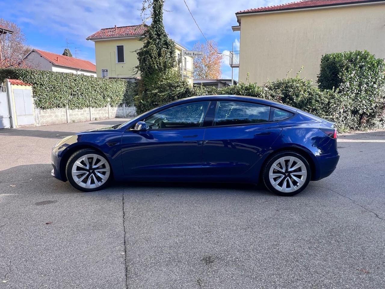Tesla Model 3 -- Standard Range Plus #7952