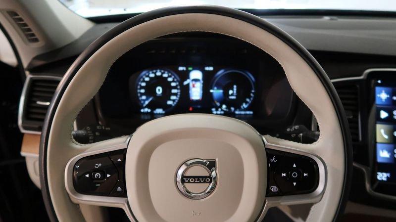 Volvo XC90 Plug-In Hybrid T8 AWD Plug-in 7p R. Inscr. Expr.