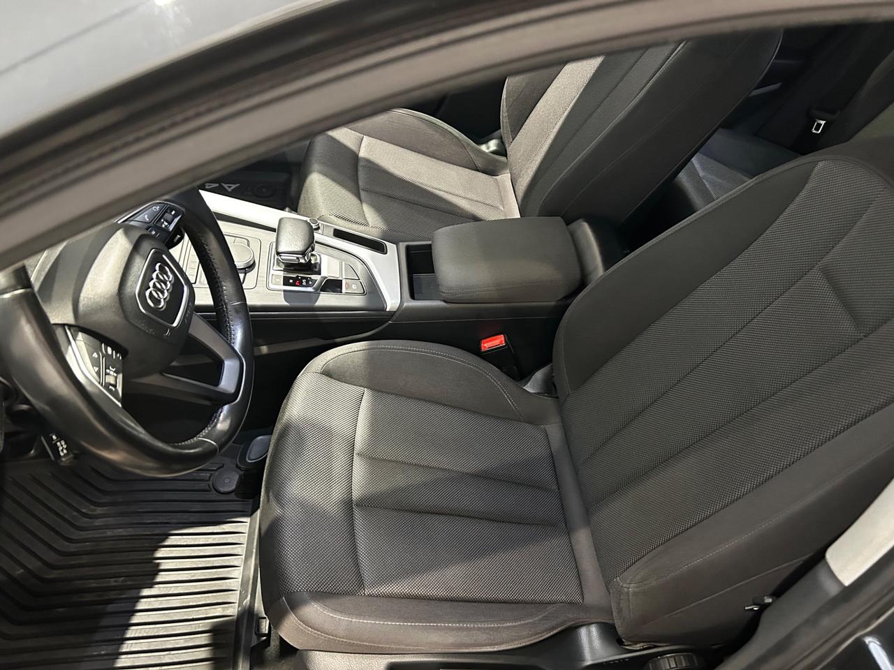 Audi A4 3.0 TDI S tronic Business Sport