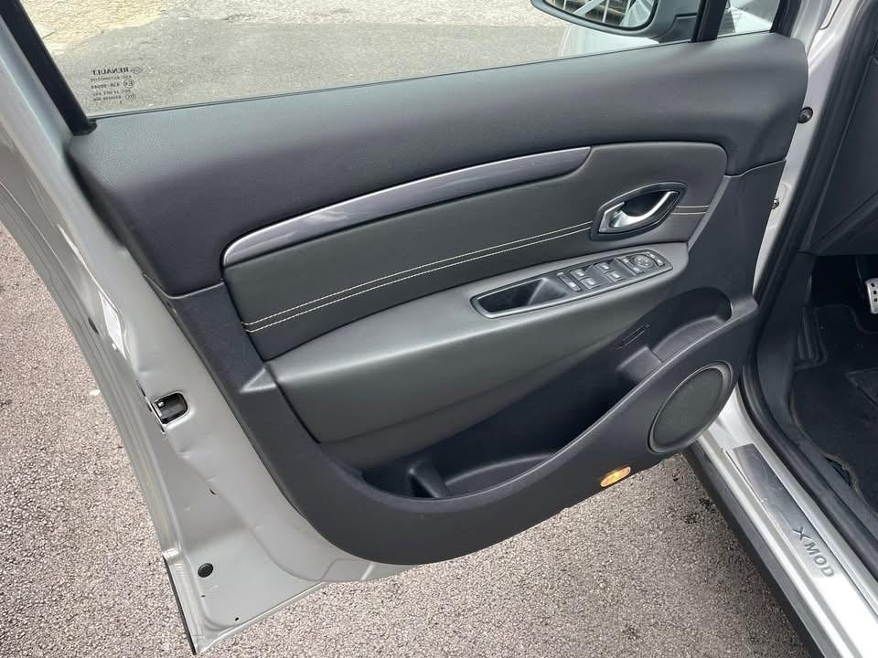 Renault Scenic Scénic XMod Cross 1.5 dCi 110CV