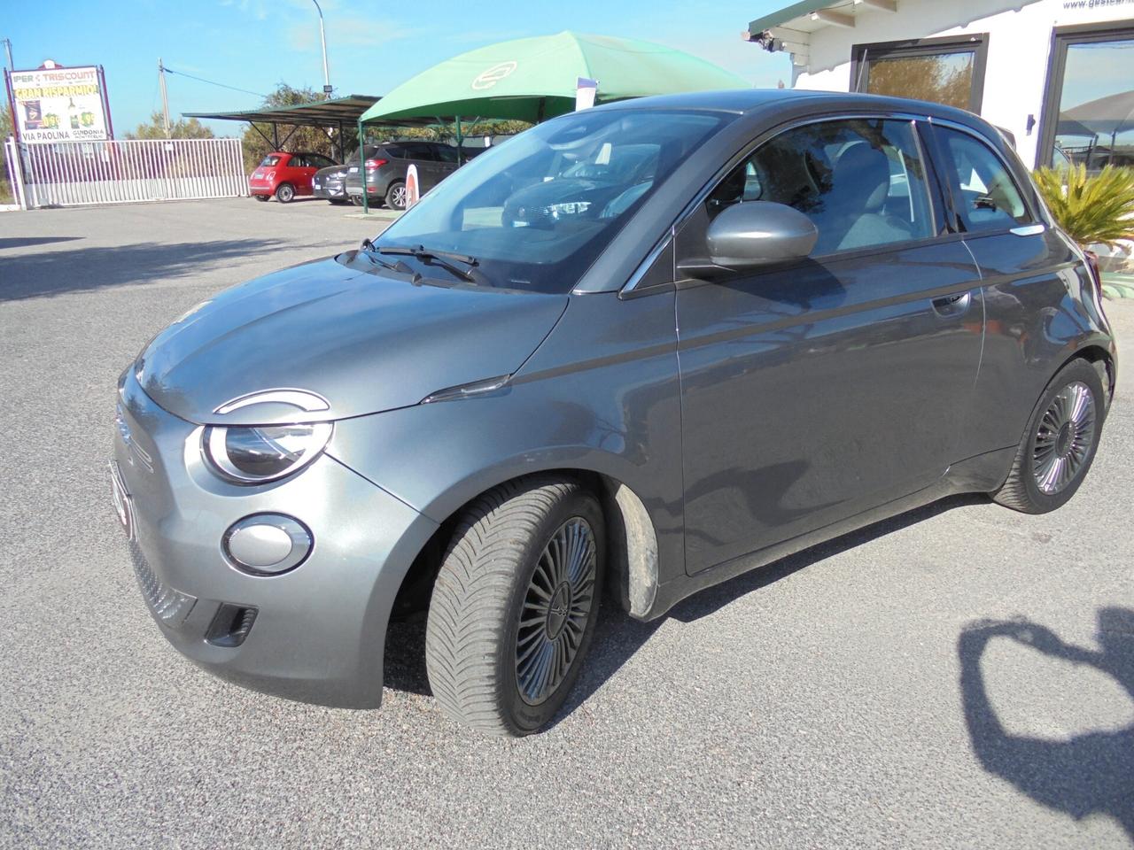 Fiat 500 500e Berlina 42 kWh Icon