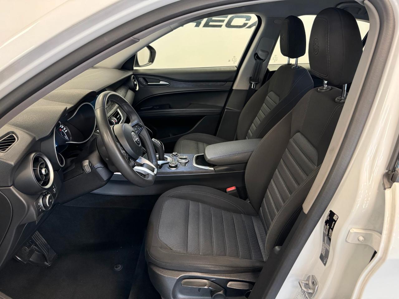 Alfa Romeo Stelvio 2.2 Turbodiesel 160 CV AT8 RWD ALLESTIMENTO QV 20"