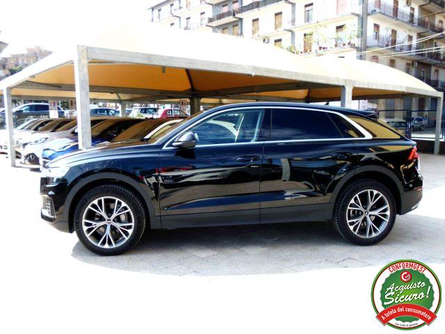 AUDI Q8 45 TDI quattro tiptronic Sport