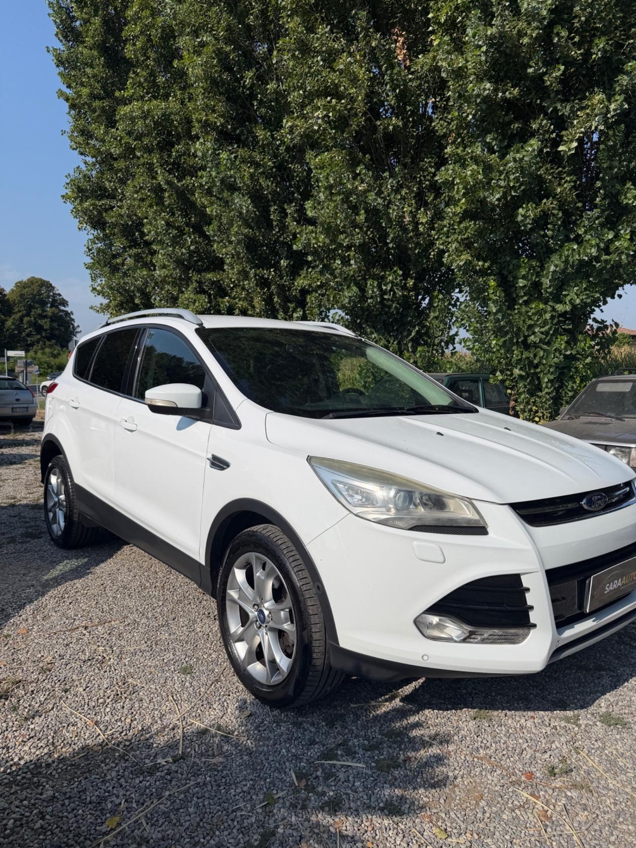 Ford Kuga 2.0 TDCI 163 CV 4WD Powershift Titanium