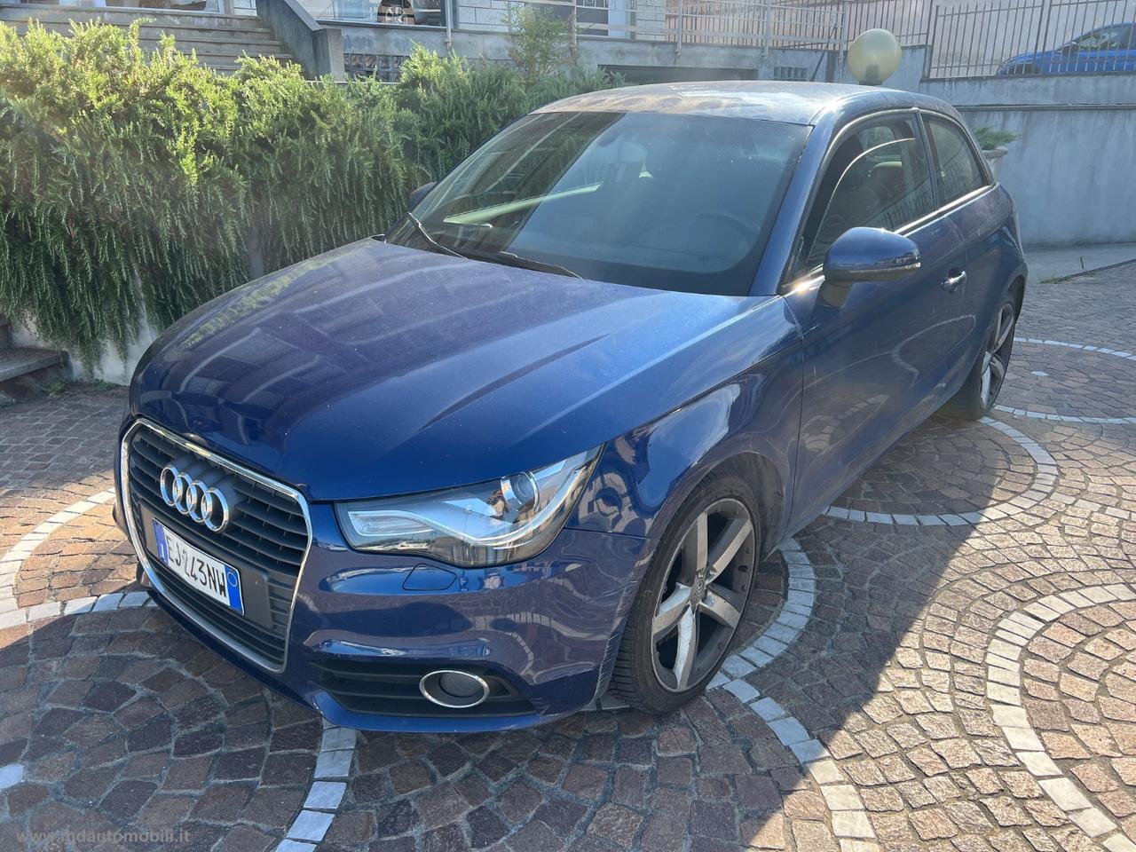 AUDI A1 1.6 TDI 105 CV Ambition CERCHI 17 XENO