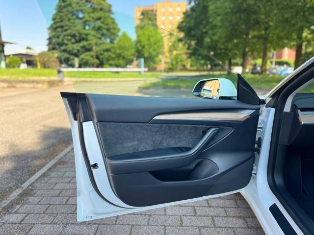 Tesla Model 3 Standard rwd Plus