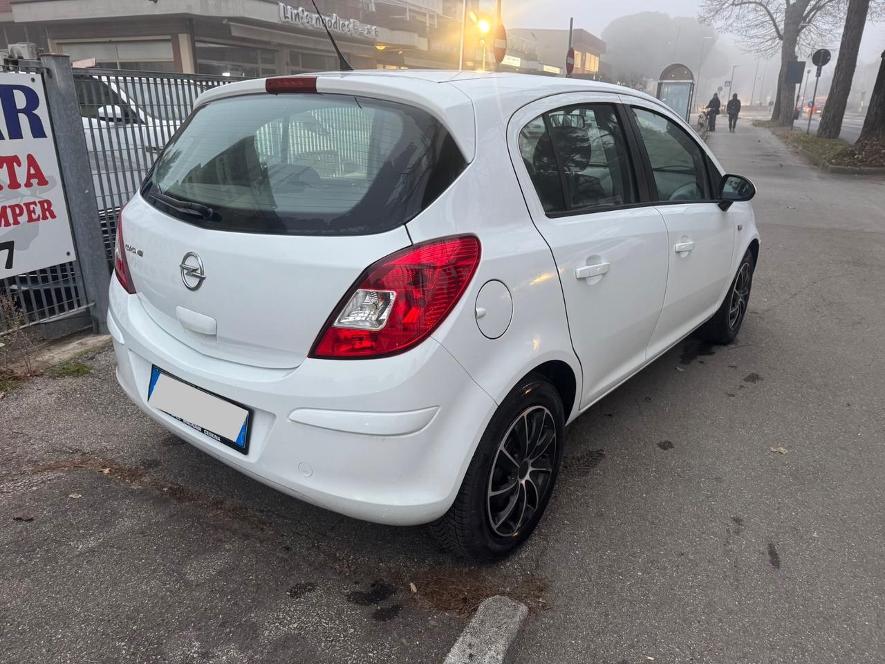 Opel Corsa 1.2 85CV 5 P GPL neopat garanzia 12 mesi