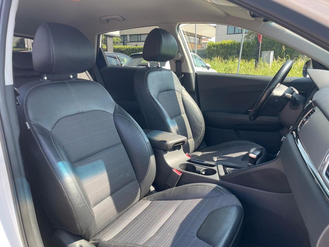 Kia Niro 1.6 GDi DCT HEV Style