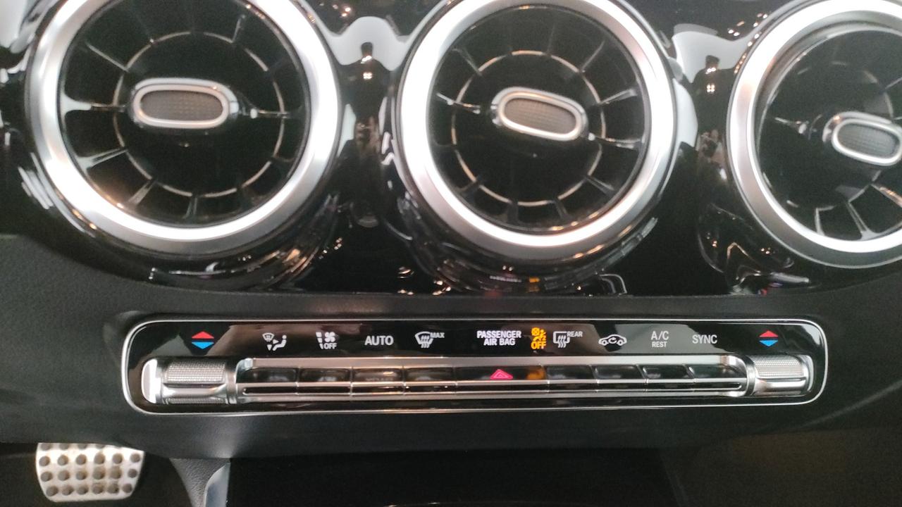 Mercedes-Benz Classe B - W247 2018 - B 200 d Executive auto