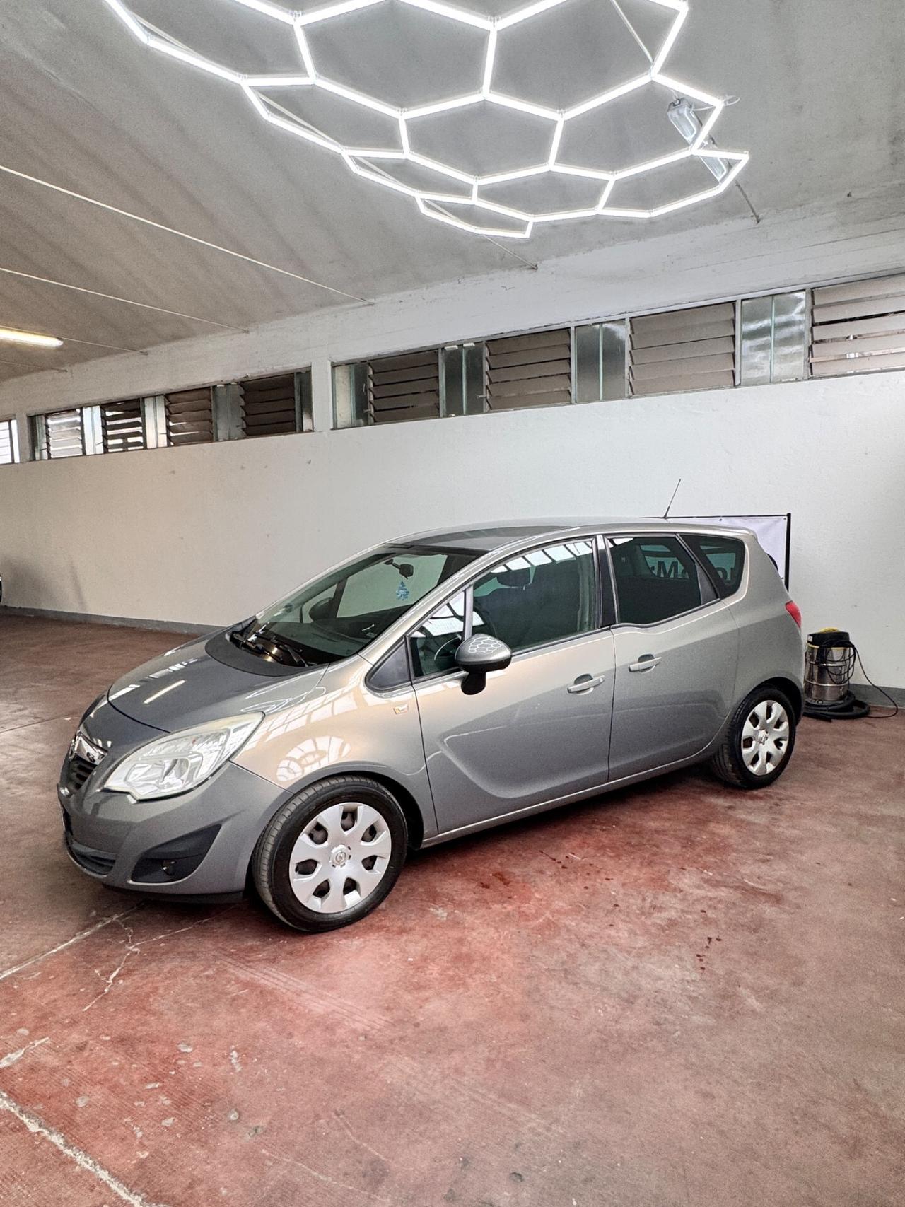 Opel Meriva 1.4 Turbo 120CV Cosmo
