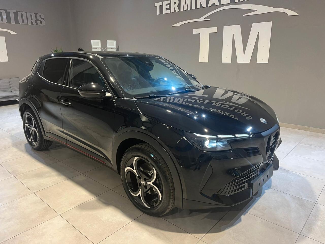 Alfa Romeo Junior 1.2 ibrida Speciale 136cv edct6