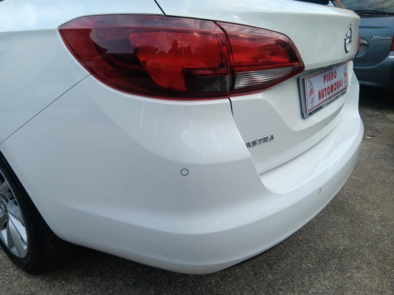 Opel Astra 1.6 CDTi 136CV Start&Stop Sports Tourer Business