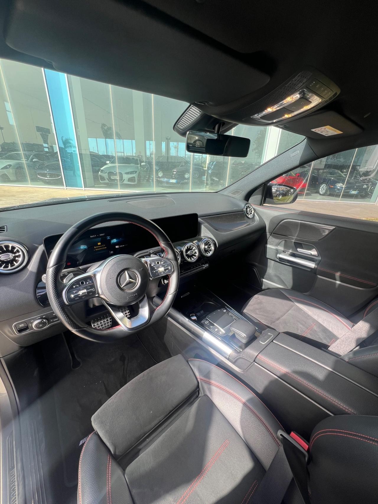 Mercedes-Benz GLA 250 e phev Premium OFFERTA T-STOCK PREZZO IMPERDIBILE