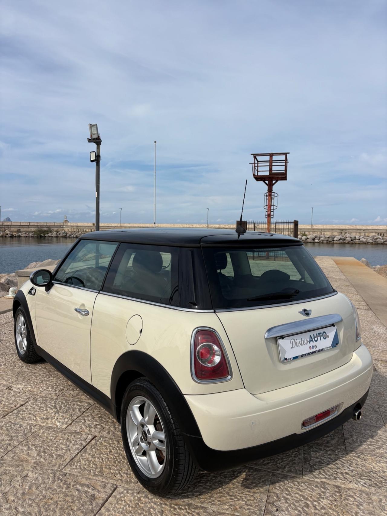 Mini 1.6 16V One (55kW)