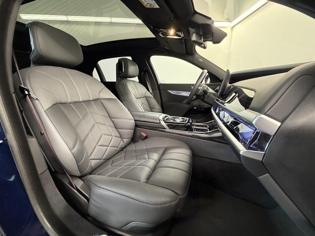 BMW Serie 7 740 d Mild Hybrid M Sport Pro xDrive Steptronic