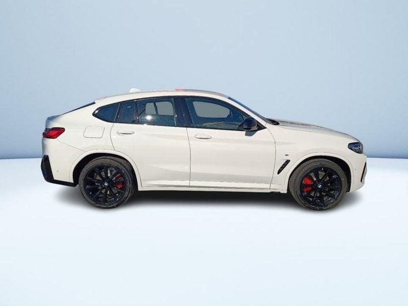 BMW X4 M40i