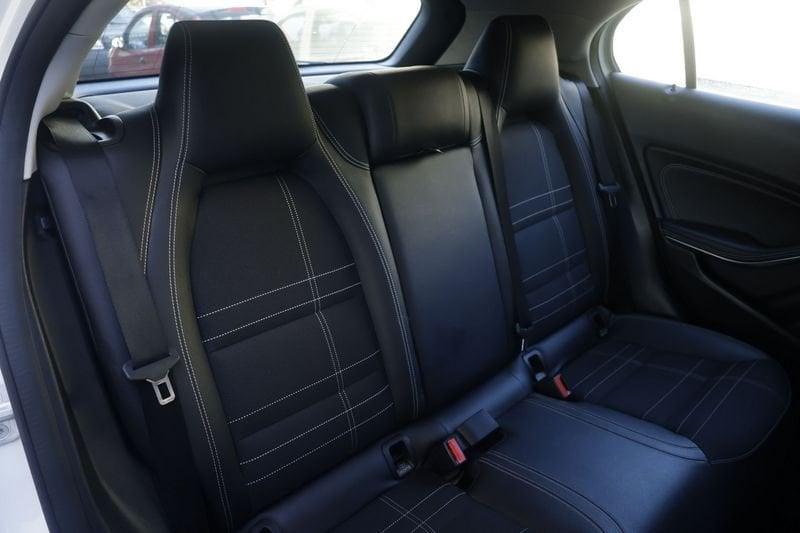 Mercedes-Benz GLA Mercedes-Benz GLA 180 CDI Sport Unicoproprietario