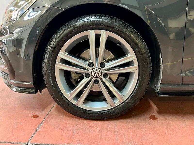 Volkswagen Golf Golf 1.0 TSI 110 CV 5p. R-line Business BlueMotion Technology