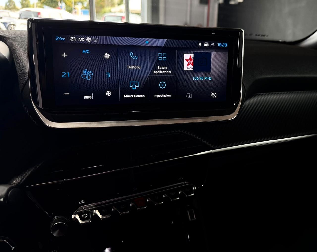 Peugeot 2008 PureTech 100 S&S Allure