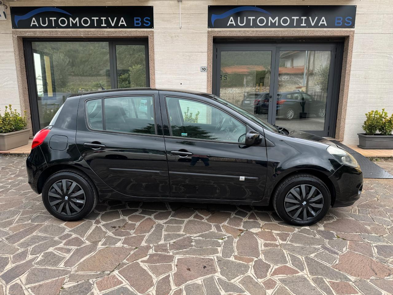 Renault Clio 1.2 16V 5 porte GPL Yahoo!
