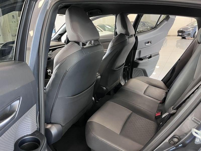 Toyota C-HR C-HR 2.0 Hybrid E-CVT Lounge