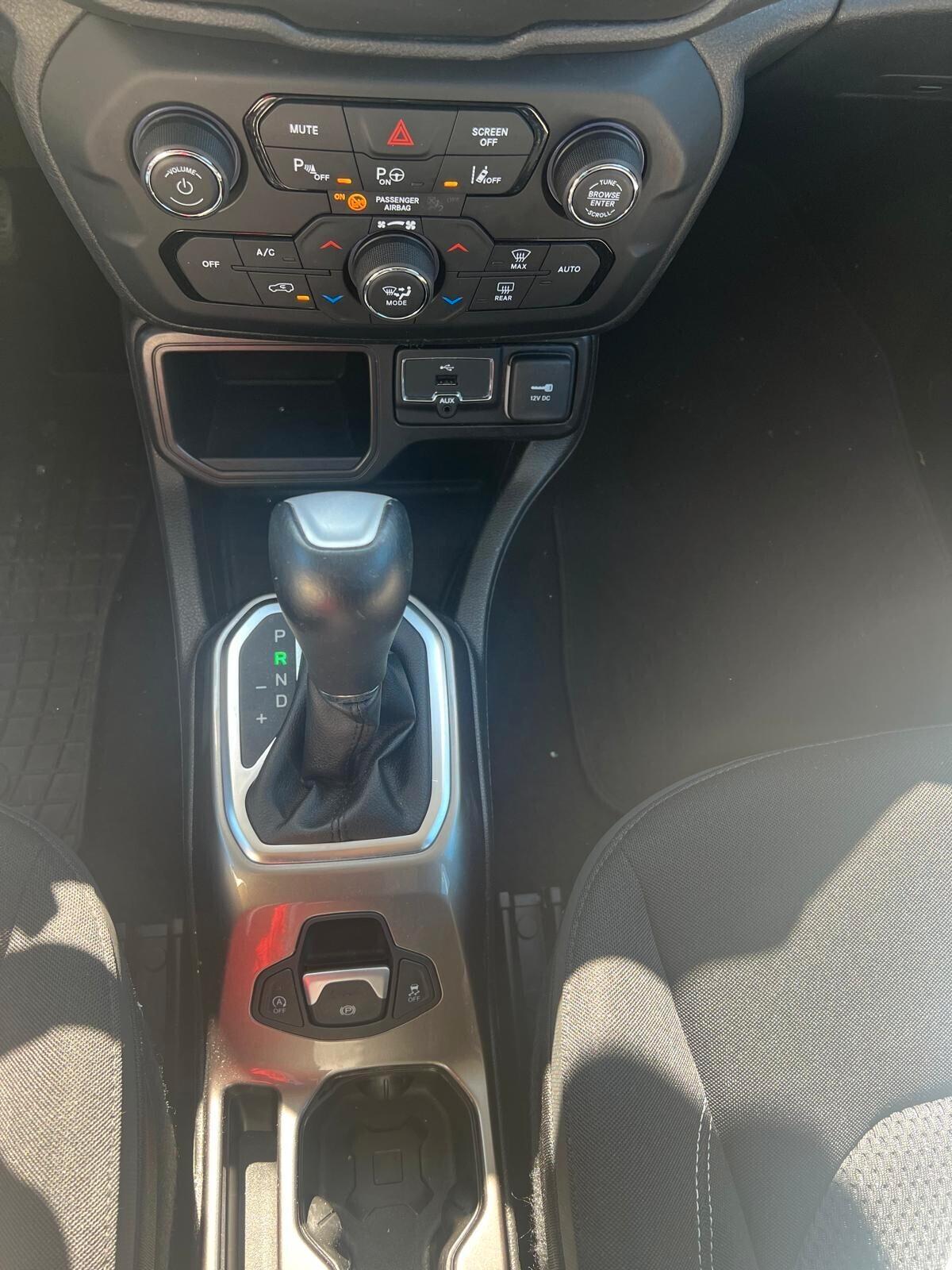 Jeep Renegade 1.3 T4 DDCT Limited