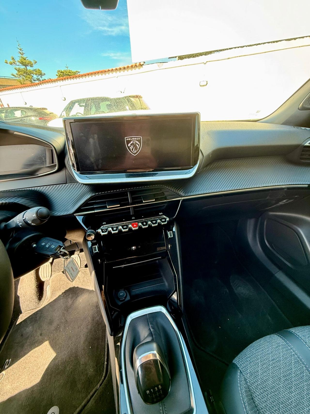 Peugeot 2008 PureTech 100 S&S Allure