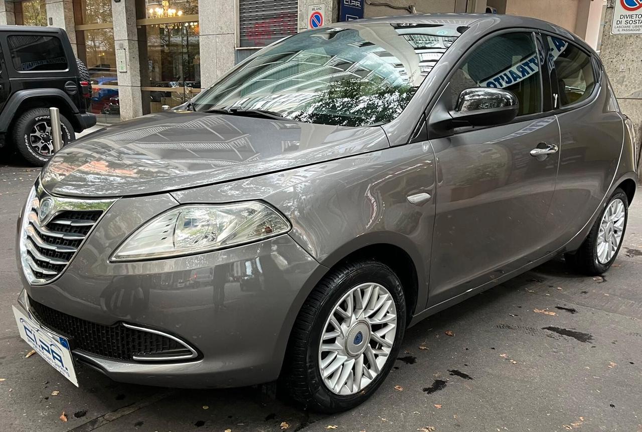 Lancia Ypsilon 1.2 69 CV 5 porte GPL Ecochic Gold