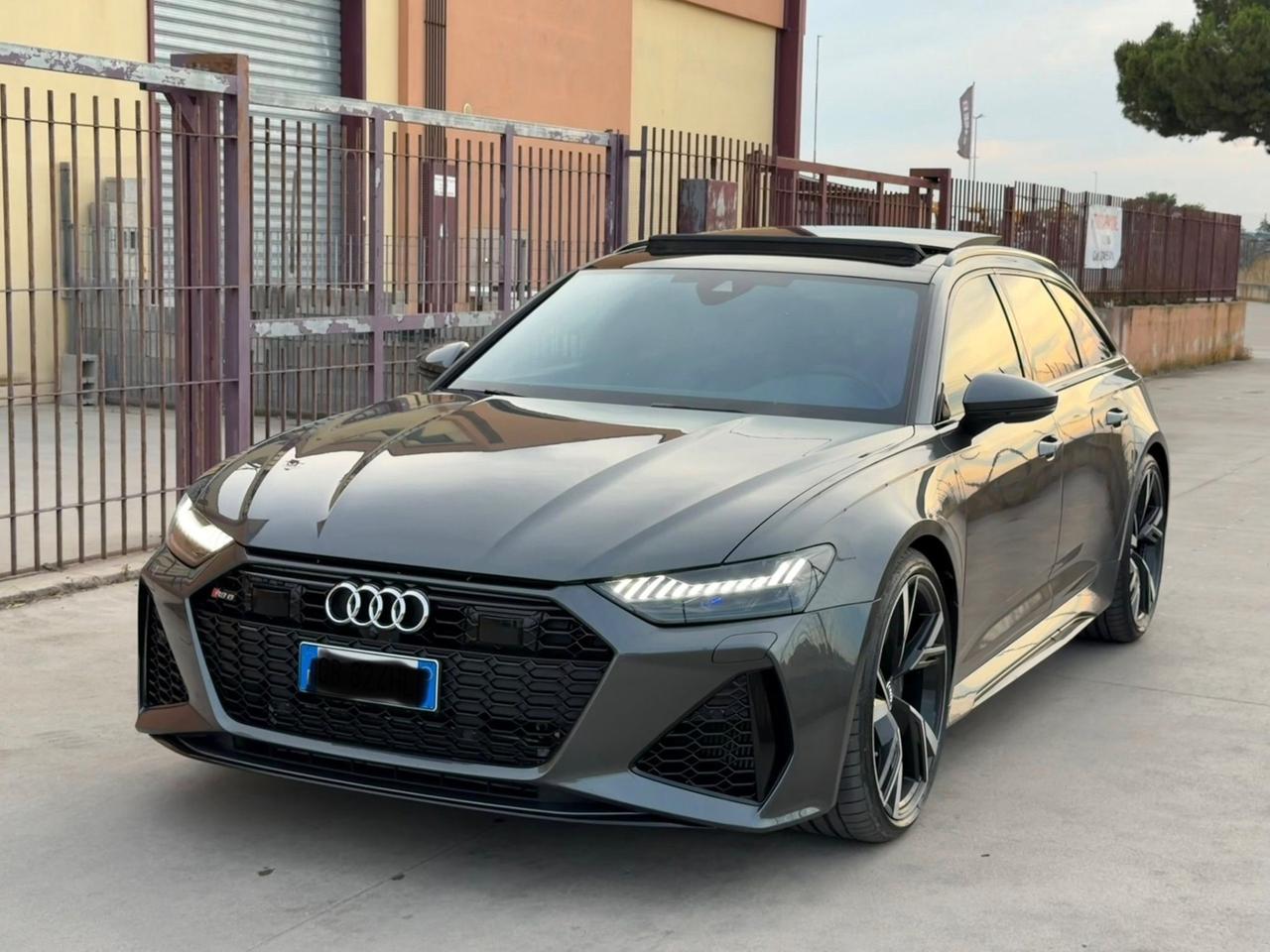 Audi RS6 RS 6 Avant 4.0 TFSI V8 quattro tiptronic