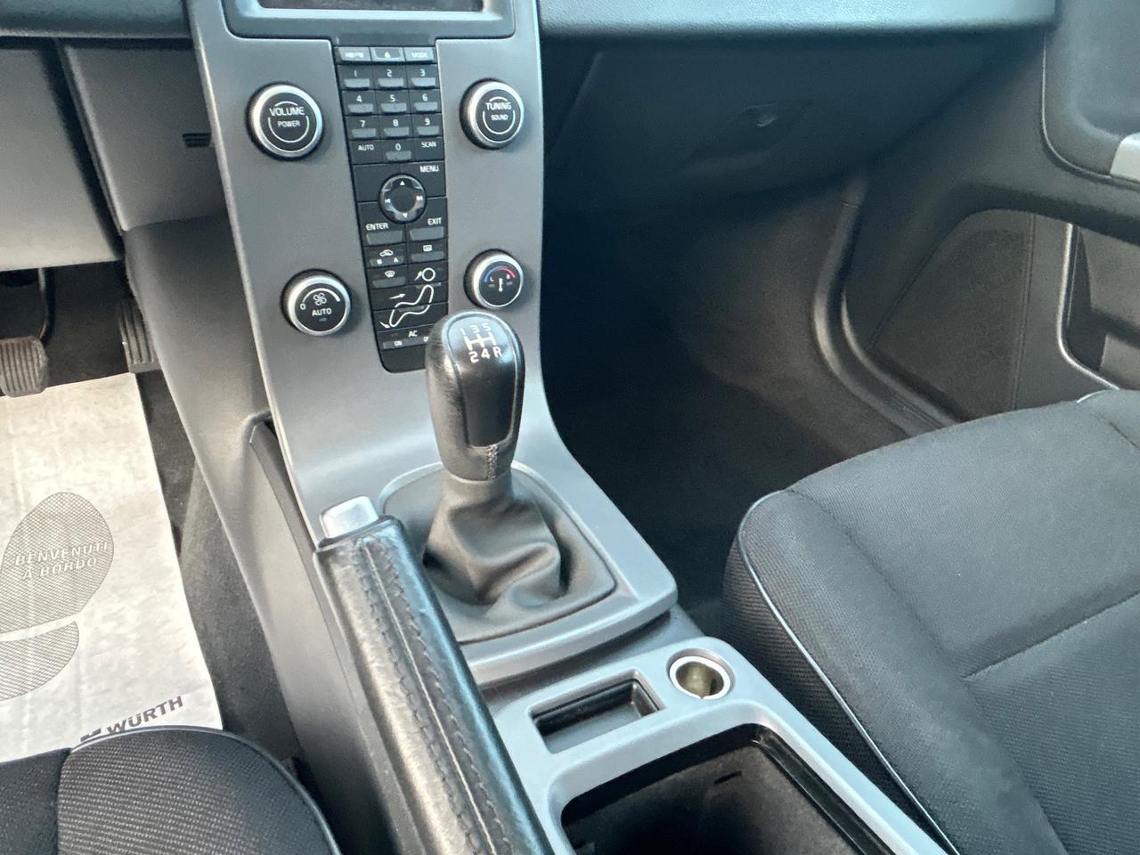 Volvo V50 1.6D UNIPRO *147000KM*POLAR