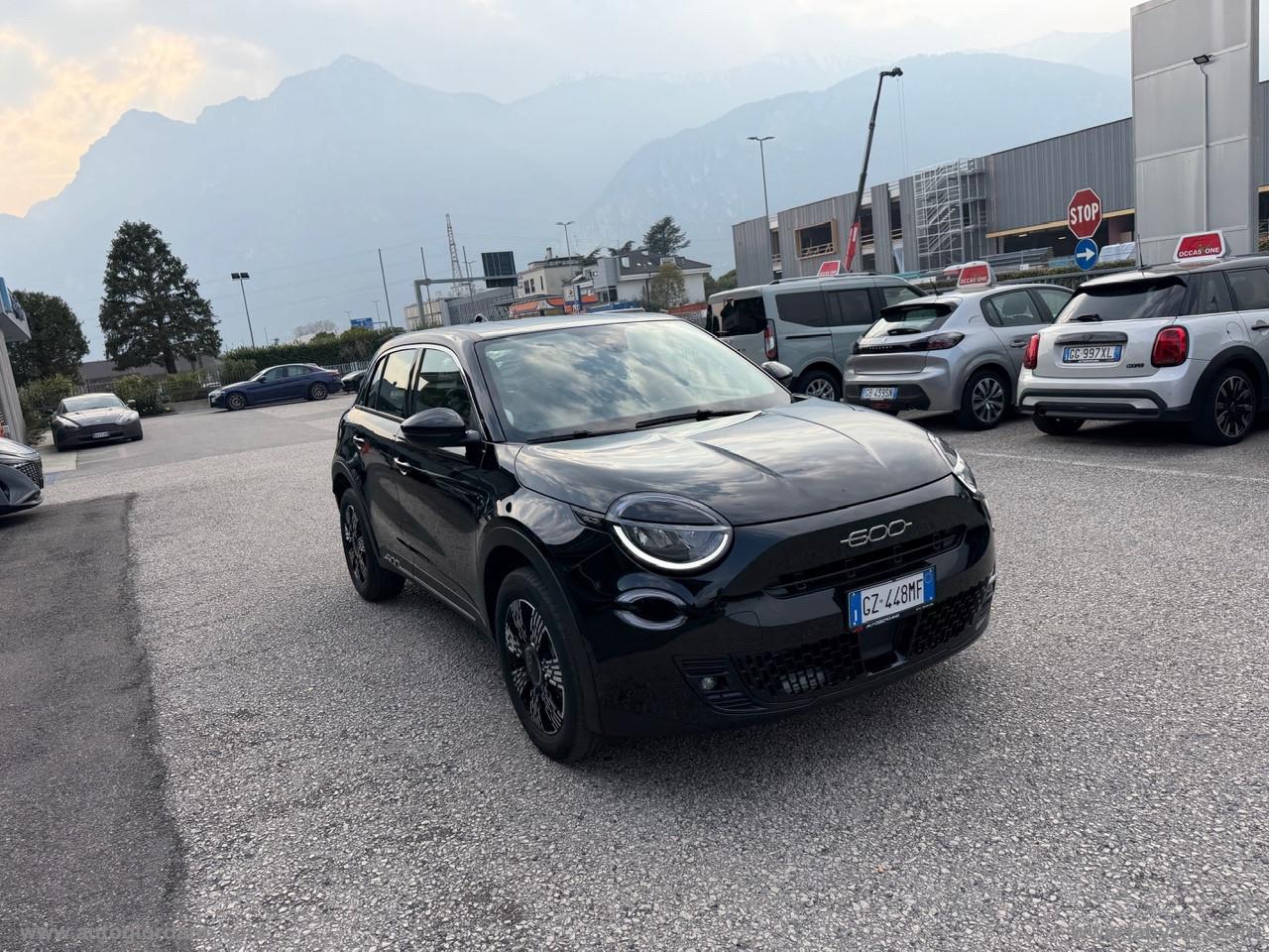 FIAT 600 Hybrid 145 CV DCT MHEV Pop PACK STYLE + PACK COMFORT