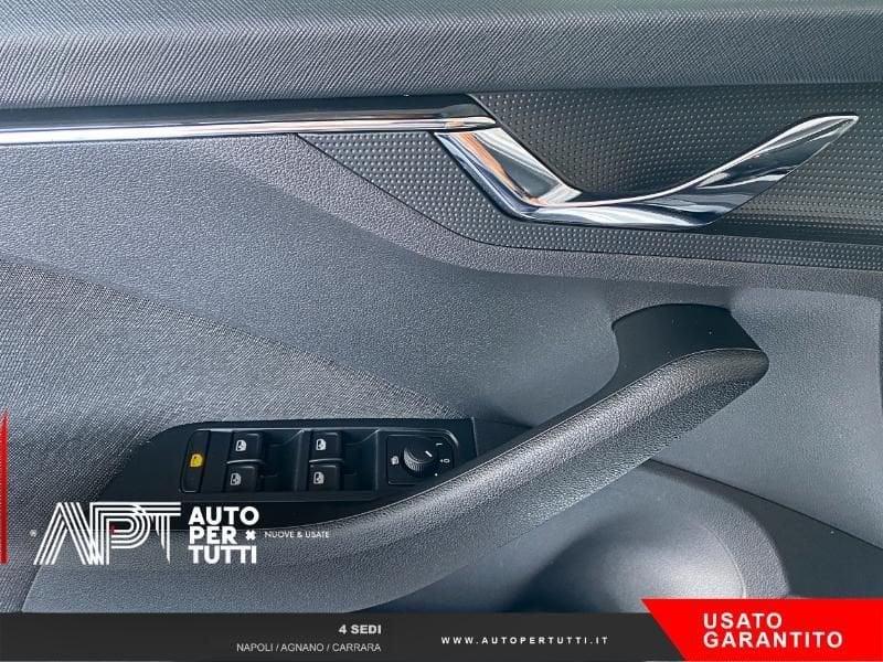 Škoda Kamiq Kamiq 1.0 tsi Black Dots 110cv