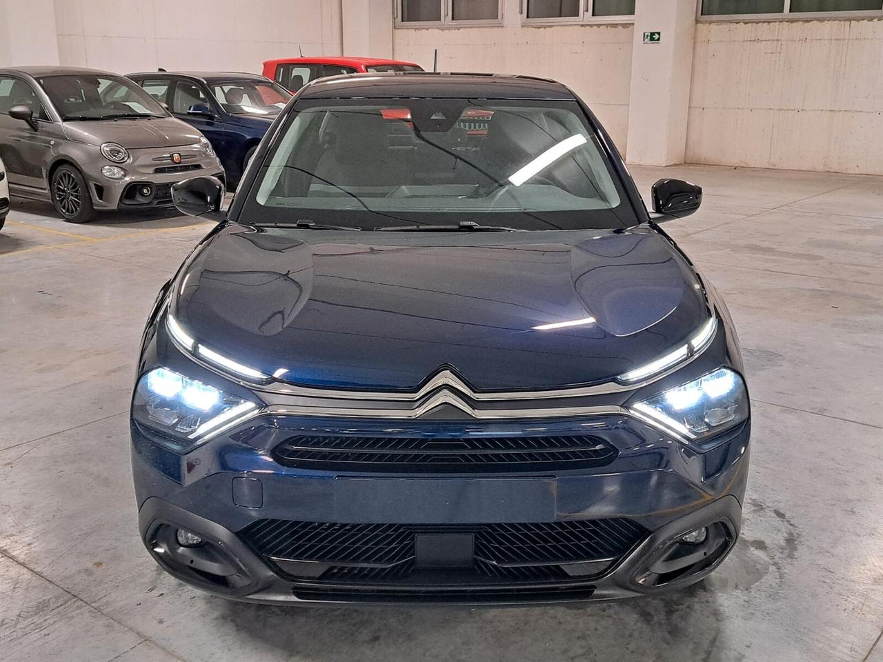 Citroen C4 1200 PureTech 130CV Plus Km. 0