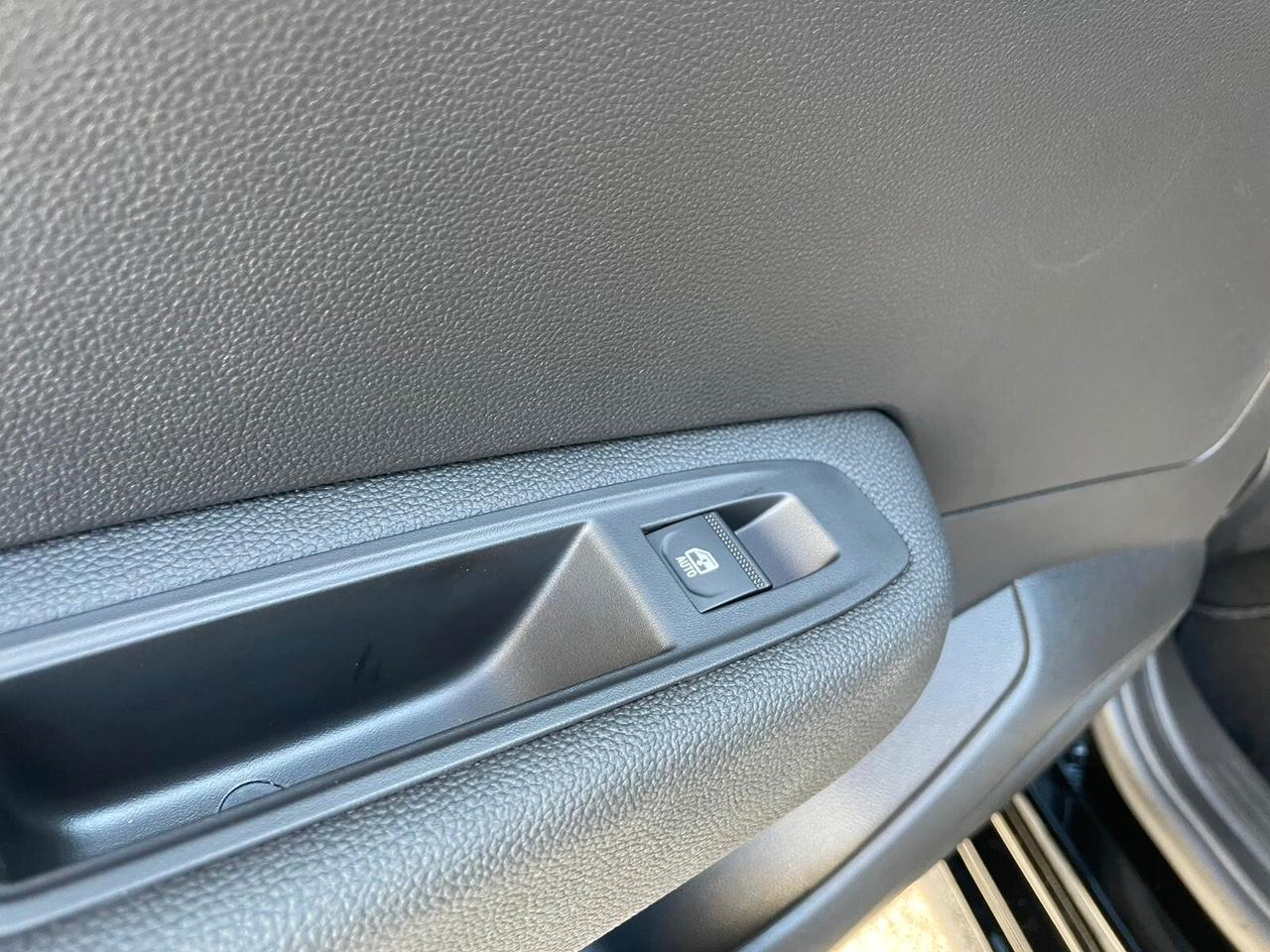 Renault Clio ECO-G 100 CV Techno