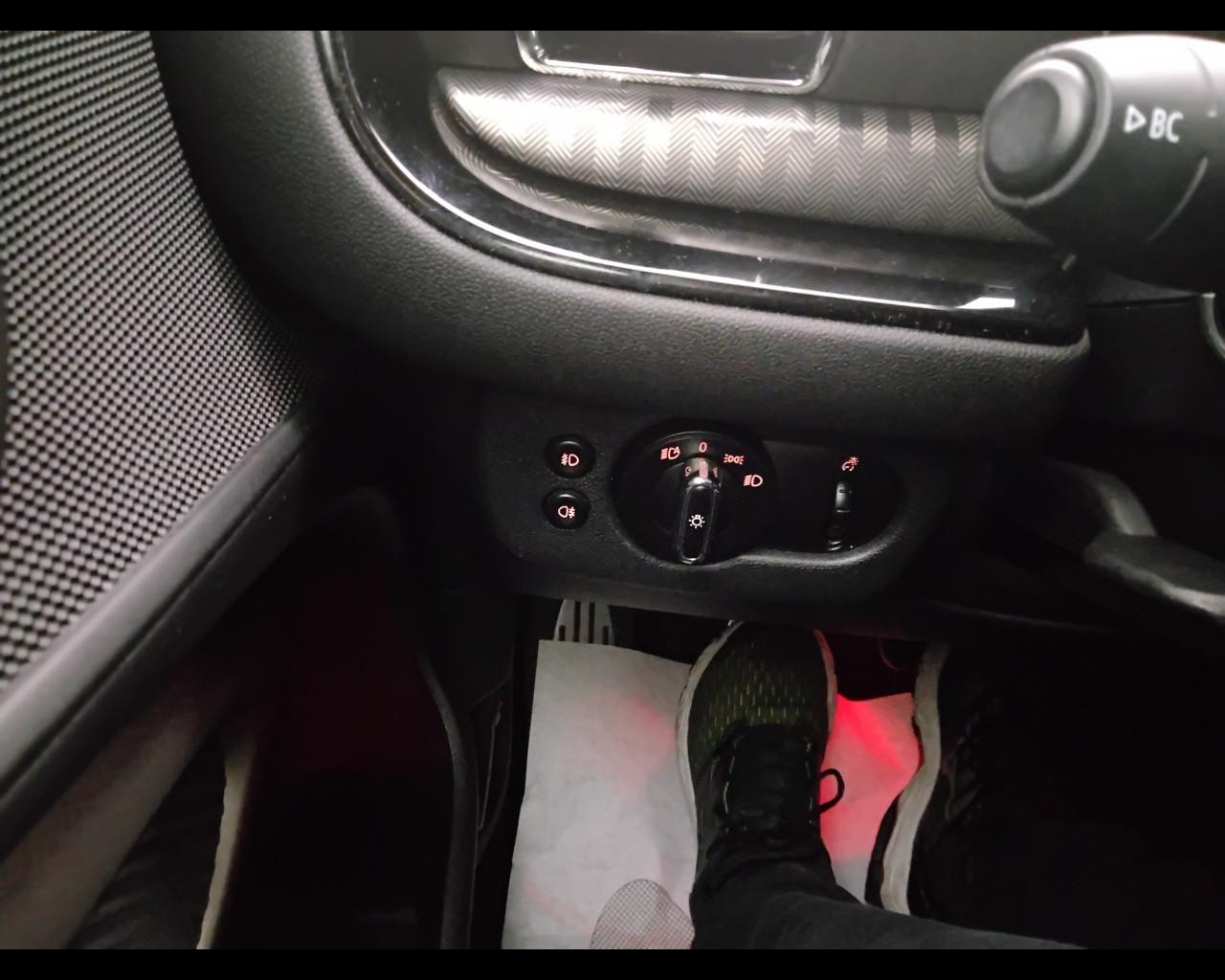 MINI Mini IV F54 2016 Clubman - Mini Clubman 2.0 Cooper SD Hype