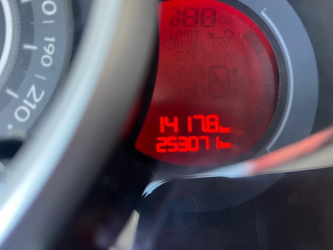 Citroen c3-1.4 hdi-full- 11/2012