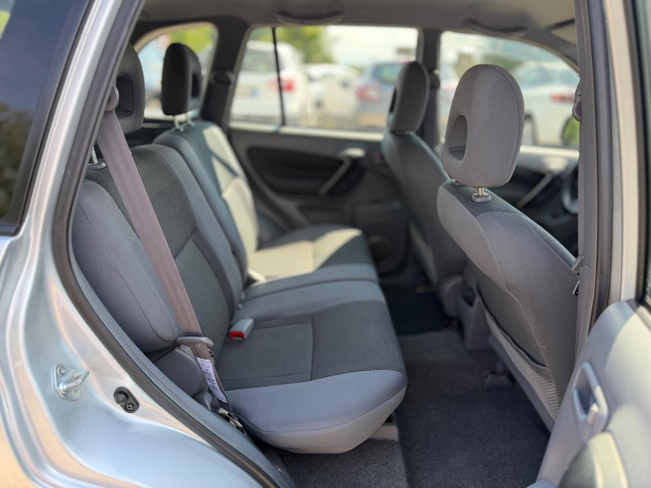 Toyota RAV4 (160.000KM) 4X4