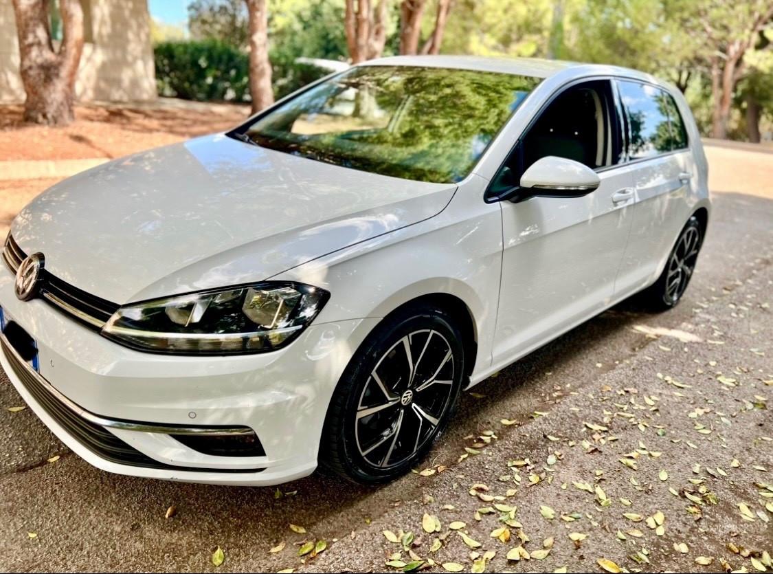 Volkswagen Golf Variant 1.6 TDI 115 CV Executive BlueMotion Technology