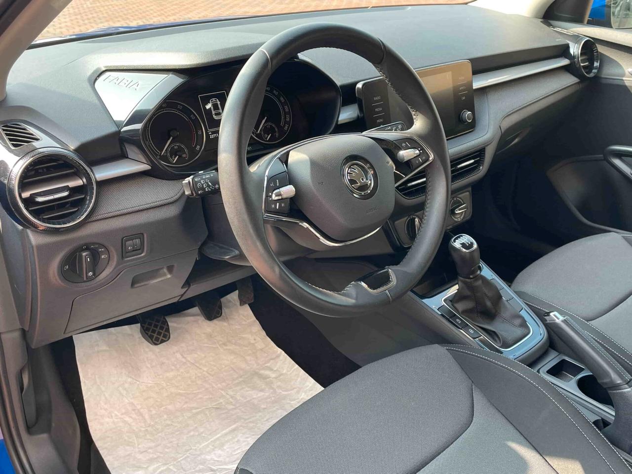 Skoda Fabia 1.0 MPI 80 CV Ambition NEOPATENTATI