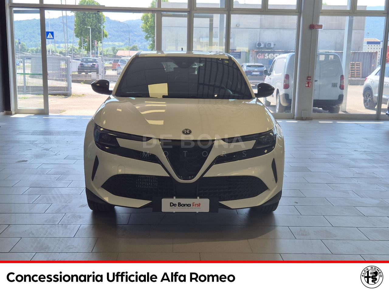 Alfa Romeo Junior 1.2 ibrida speciale 145cv edct6