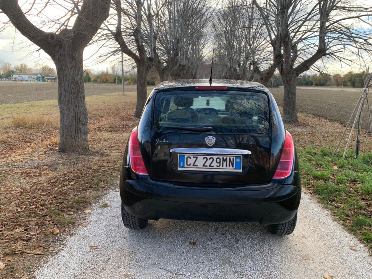 Lancia Ypsilon 1.2 Oro accessoriata