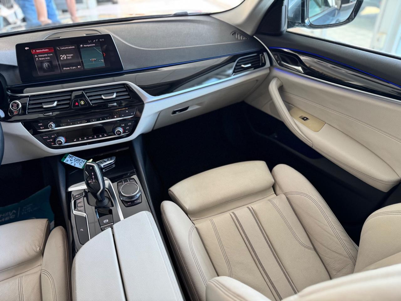 Bmw 520d xDrive Touring sport line