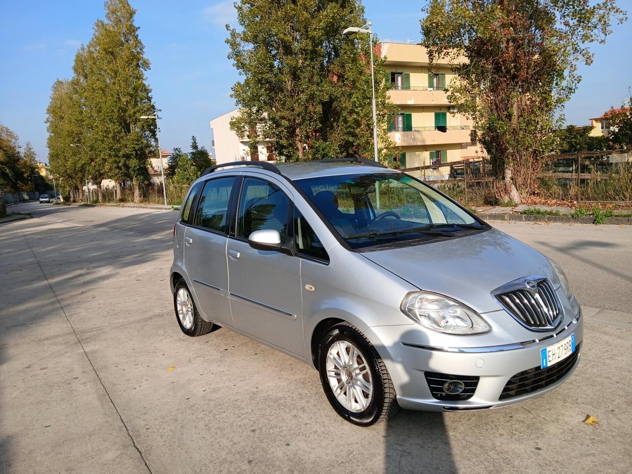 Lancia MUSA 1.3 Mjt 95 CV 5th Avenue anno 2011