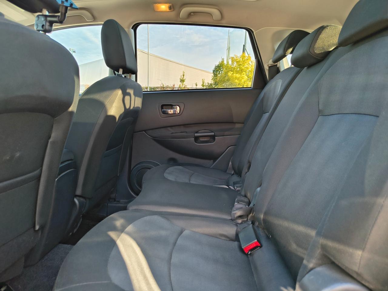 Nissan Qashqai+2 2.0 dCi 7 POSTI