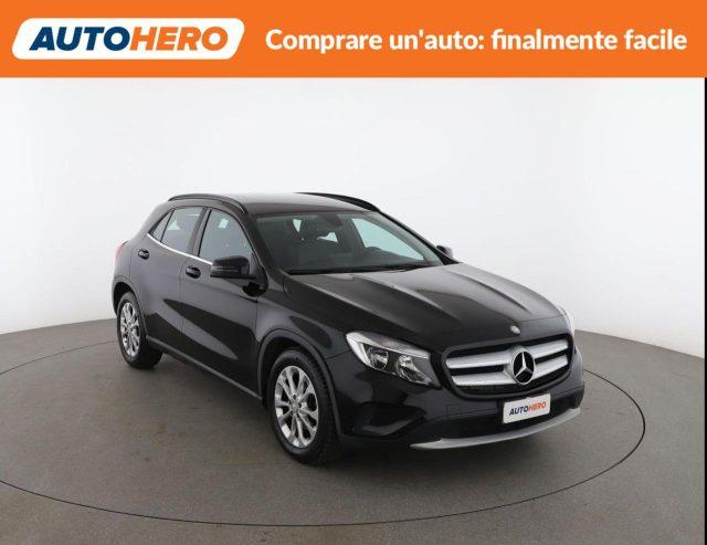MERCEDES-BENZ GLA 180 d Automatic Business
