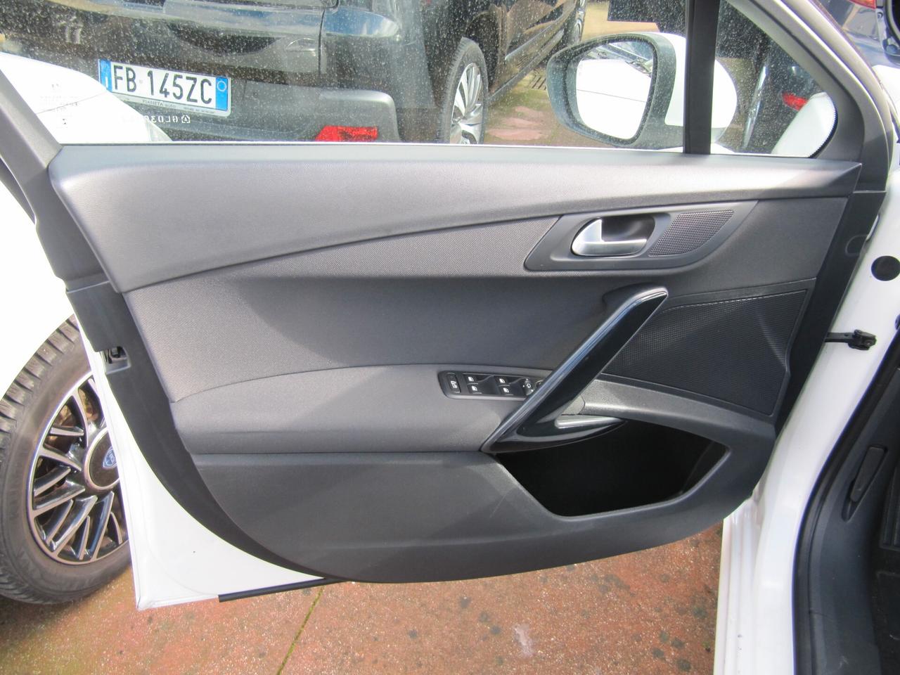 Peugeot 508 BlueHDi 120 EAT6 S&S Business - automatico