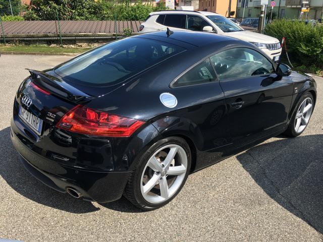 AUDI TT Coupé 3.2 V6 quattro S tronic S Line